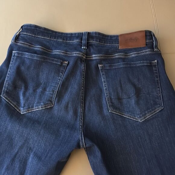 34 Heritage Courage Straight Leg Mid Rise Mens Jeans in Mid Urban. Size 36/28. - Picture 6 of 10